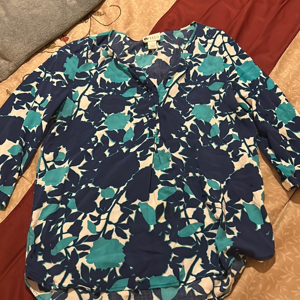 Stylus color blouse